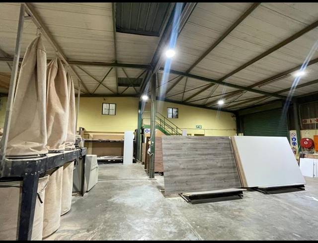 INDUSTRIAL PROPERTY TO RENT IN ROOIHUISKRAAL